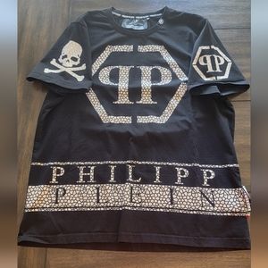 High fashion t-shirt